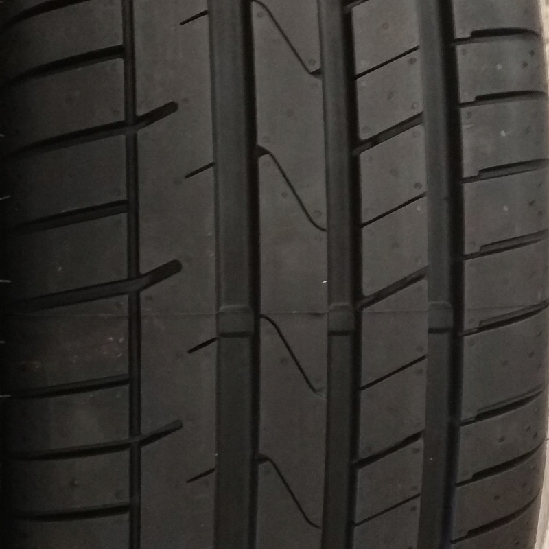 255/40R18 opona PETLAS VELOX SPORT PT741 RFT 95Y